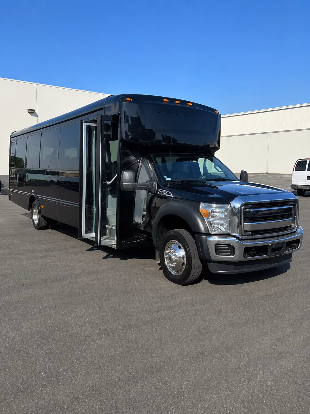 richmond bus rentals
