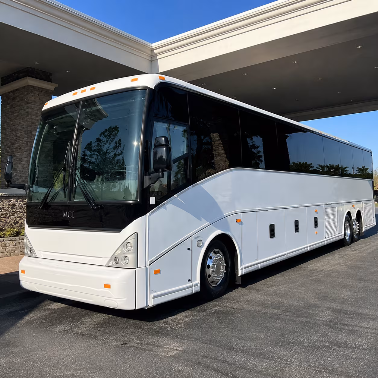 san rafael charter bus