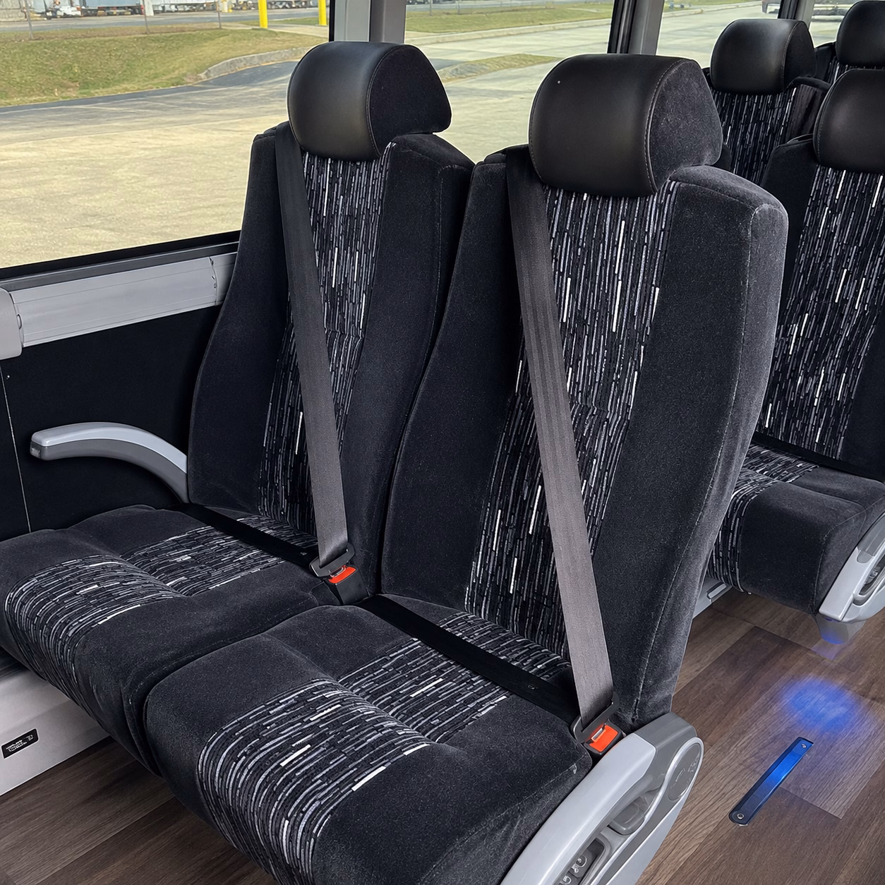wine tour buses to livermore valley the closest wine country from concord