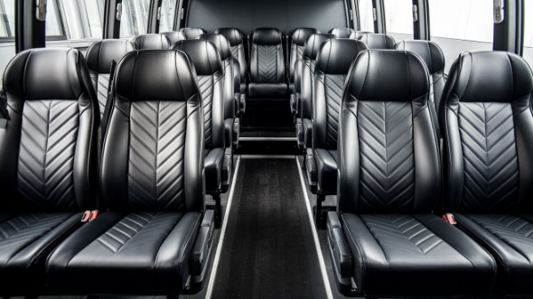 15 passenger minibus rental antioch